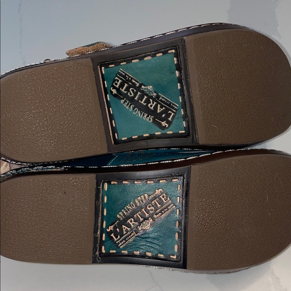 Spring Step L'Artiste Teal Mules 41 fits like 9.5
Boho, crunchy - Picture 8 of 9